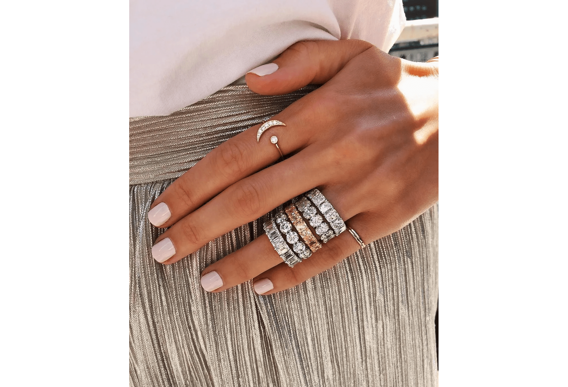 How to Choose an Engagement Ring Based on Your Lifestyle 64115 1 - How to Choose an Engagement Ring Based on Your Lifestyle
